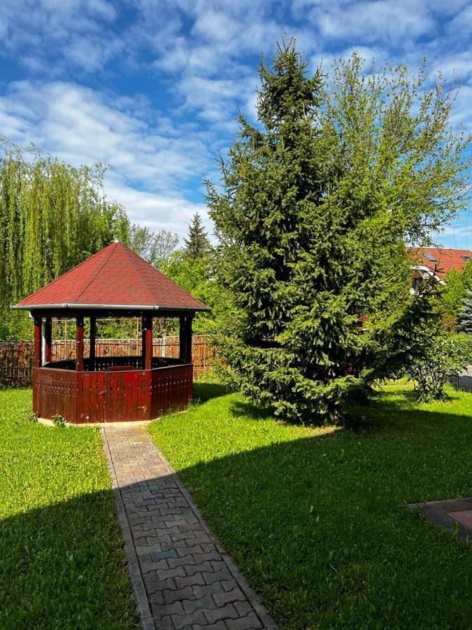 Casa Livezeni Βίλα Livezeni  Εξωτερικό φωτογραφία